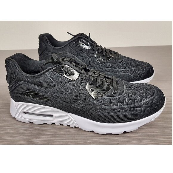 Nike 'Air Max 1 Ultra Plush' Sneaker 844882-001 Black Womens Size 6 / 36.5 - Picture 3 of 6